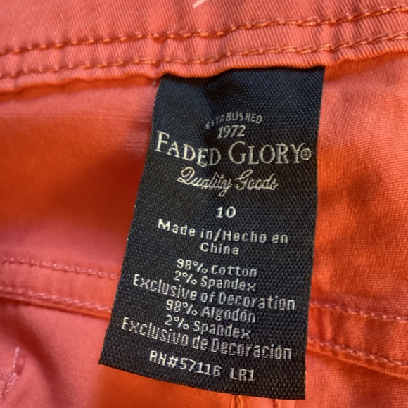 Women’s NEW Faded Glory Capris Capri Size 10 Coral - Picture 5 of 6